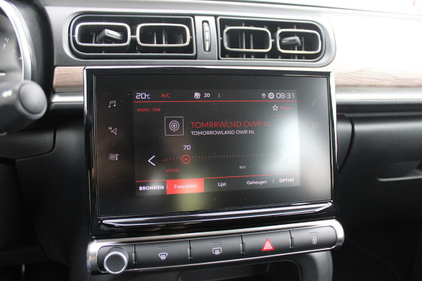 Citroën C3 1.2 82PK SHINE BUSINESS | APPLE CARPLAY/ANDROID AUTO | STOELVERWARMING | DODEHOEK BEWAKING | CLIMATE CONTROL | CRUISE CONTROL | KEYLESS ENTRY |