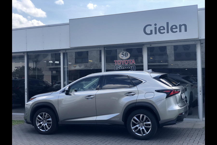 Lexus NX 300h AWD Luxury Line | Schuifdak, 18inch, Leer, Stoelverwarming, Parkeersensoren, Keyless, Navigatie, LED