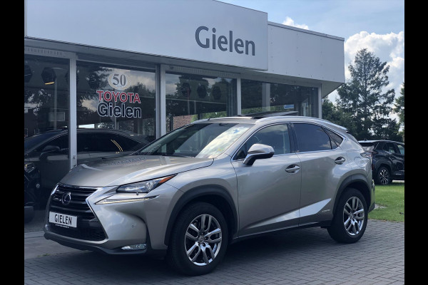 Lexus NX 300h AWD Luxury Line | Schuifdak, 18inch, Leer, Stoelverwarming, Parkeersensoren, Keyless, Navigatie, LED