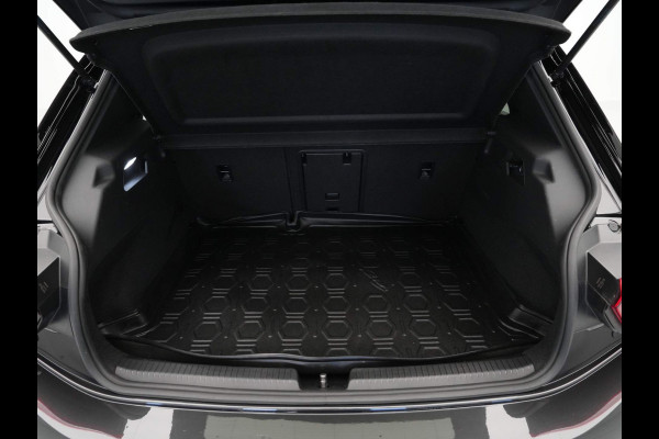Volkswagen ID.3 First Max 58 kWh Panorama iQ Light Massage Stoelverwarming 63