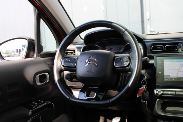 Citroën C3 1.2 PT 82 Shine | Panoramadak | Parkeercamera | Navi
