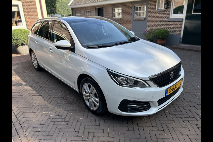 Peugeot 308 SW 1.2 PT Blue L. Ex Panodak, Navi, LMV, 1e Eigenaar