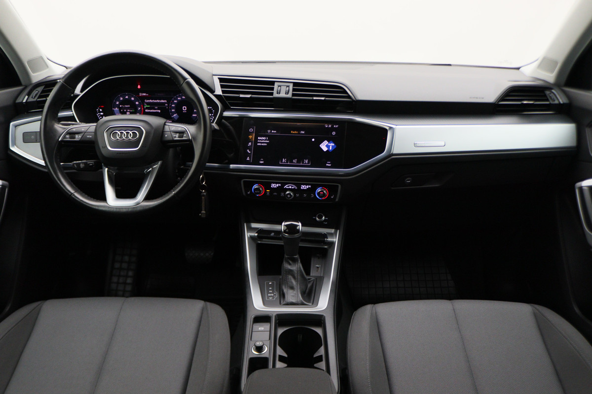 Audi Q3 35 TFSI Business Edition
