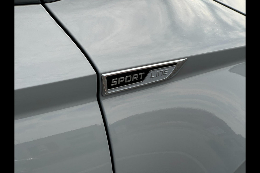 Škoda Karoq 1.5 TSI ACT Sportline LED ACC Navi Camera Lane