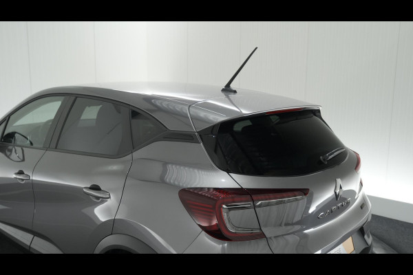 Renault Captur 1.6 E-Tech Hybrid 145 Evolution | Navigatie | Parkeersensoren | Apple Carplay | Climate Control