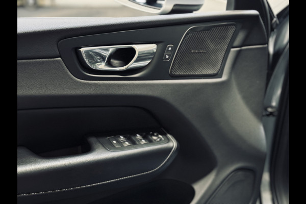Volvo XC60 2.0 T8 AWD R-Design | Panorama | harman/kardon | HUD