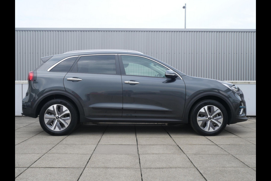 Kia e-Niro DynamicPlusLine 64 kWh | Schuif/kantel Dak | Navigatie | Achteruitrijcamera | Subsidie mogelijk | Carplay