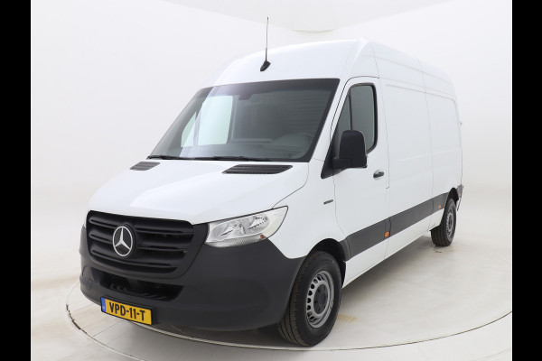 Mercedes-Benz eSprinter L2H2 47kWh Snellader Achteruitrijcamera 270graden achterdeuren Laadruimte pakket 168 KM WLTP