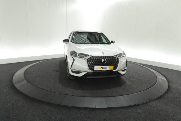 DS DS 3 Crossback PureTech 130 EAT8 Grand Chic | Trekhaak | Camera | Dodehoekdetectie | Head-Up Display | Apple Carplay