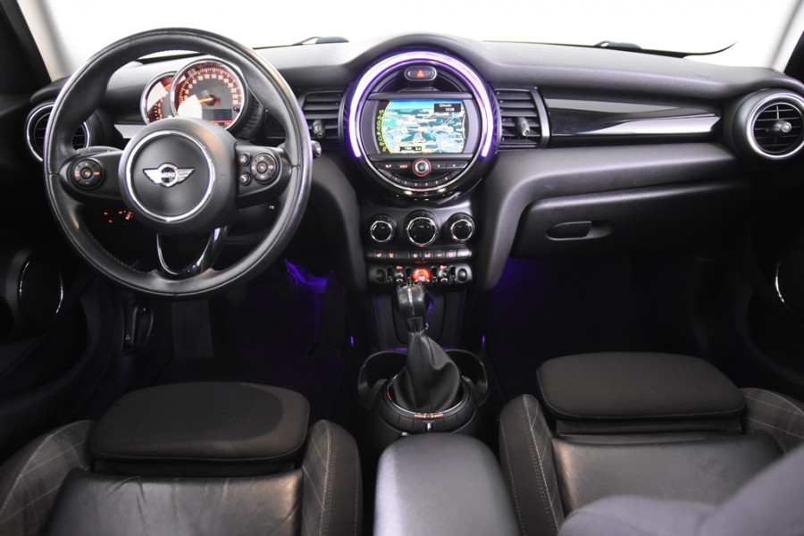 MINI Mini 1.5 Cooper *Navigatie*5-deurs*Stoelverwarming*Ambiente*