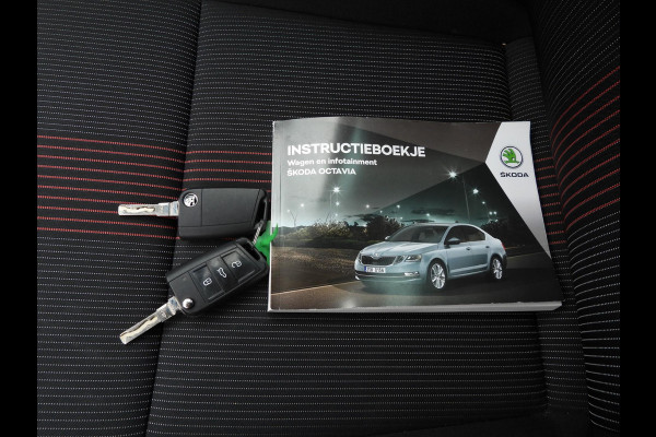 Škoda Octavia Combi 1.6 TDI Greentech Sport Business NAVI/CLIMA/LED/LMV 18''