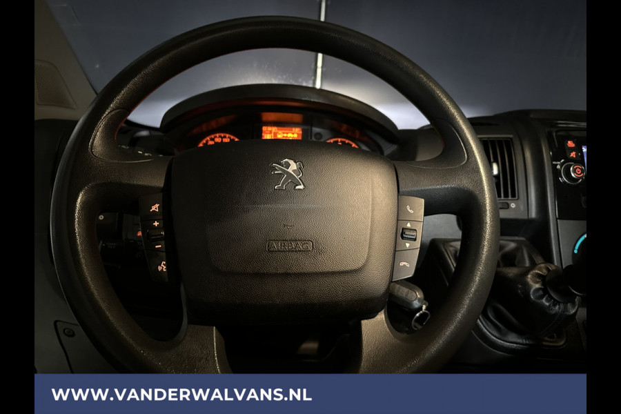 Peugeot Boxer 2.2BlueHDi 165pk **BPM VRIJ voor de Ondernemer** L2H2 Glasresteel Euro6 Airco | Imperiaal | Camera | Navigatie Cruisecontrol, Parkeersensoren, Bijrijdersbank