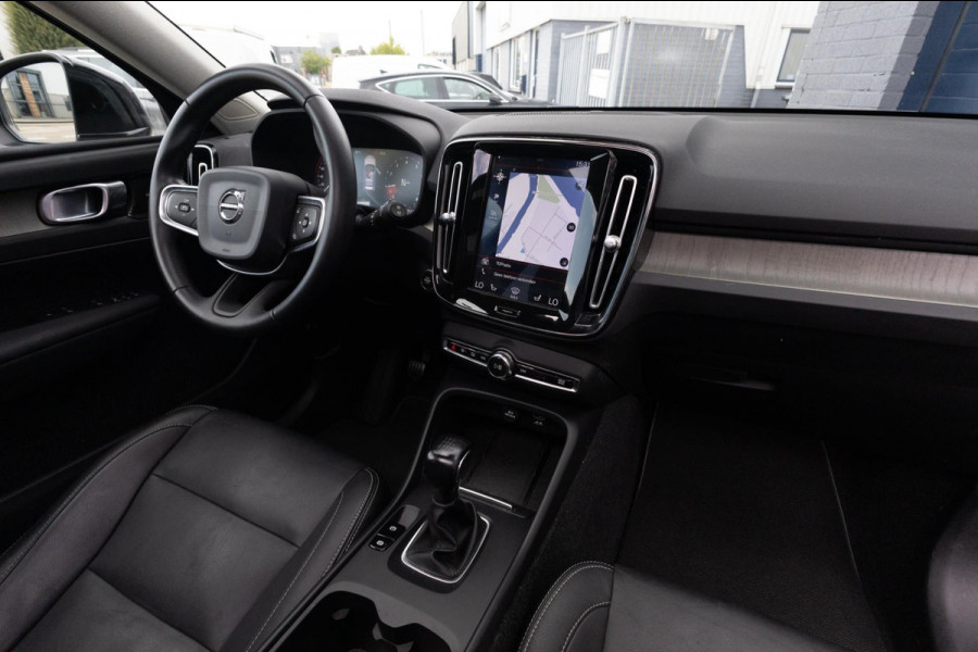 Volvo XC40 1.5 T3 Inscription Leder Panoramadak 360-Camera Harman Kardon