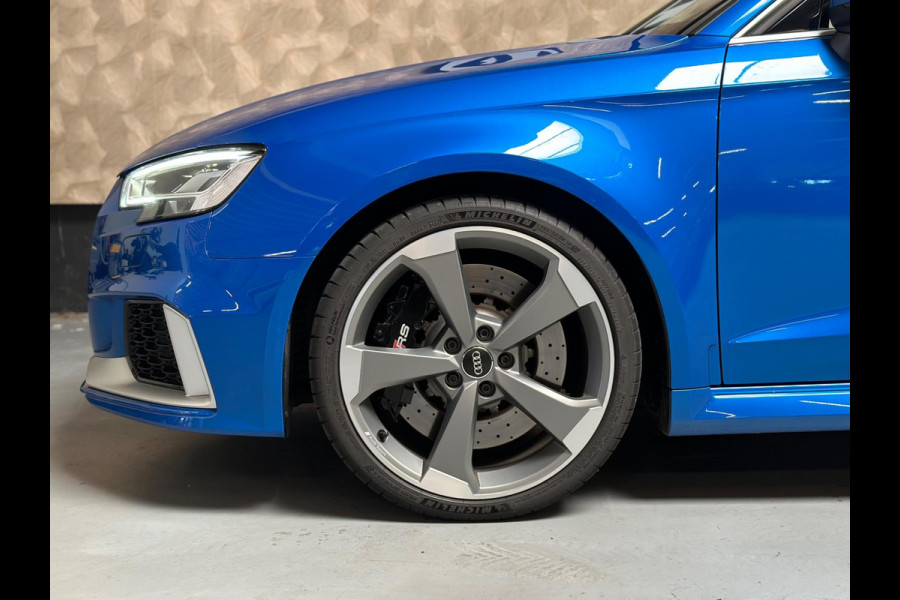 Audi RS3 Sportback 2.5 TFSI RS 3 quattro | Pano | ACC | Virtual | Alcantara | Schaalstoelen