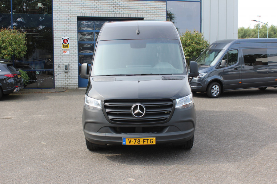 Mercedes-Benz Sprinter 317 CDI L2H2 3500 KG trekhaak, MBUX met camera en Apple Carplay / Android Auto