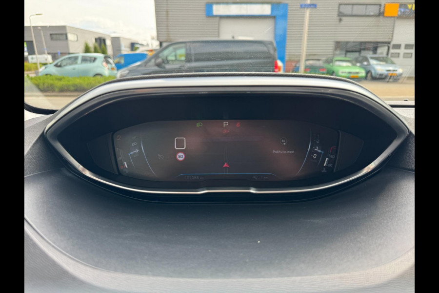 Peugeot 5008 1.6 e-THP LED Pano Navi 7 pers. Carplay 360 Cam