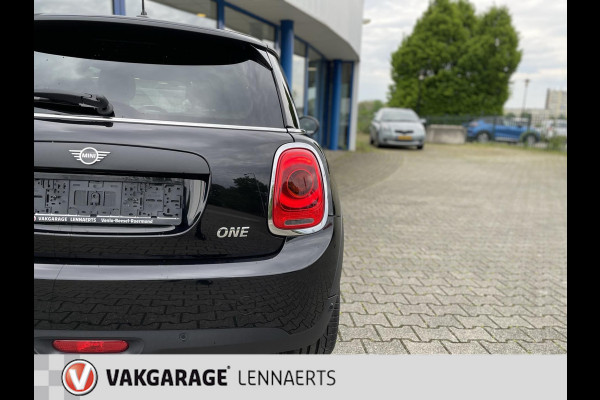 MINI Mini 1.5 One Blackyard (Rijklaarprijs/12mnd garantie)