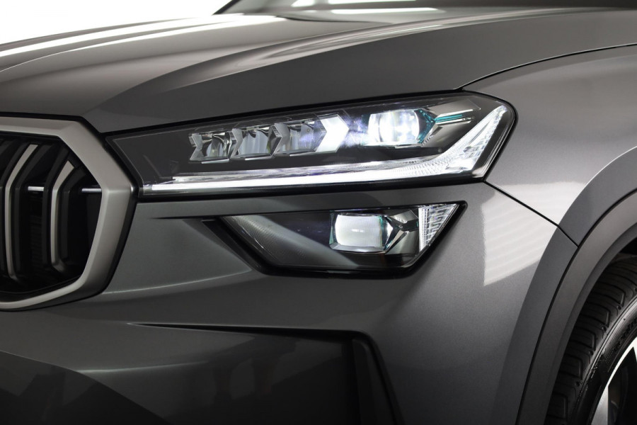 Škoda Kodiaq Business Edition 1.5 TSI MHEV 150pk 7 persoons | Derde zitrij | Trekhaak | Licht & Zicht | 19 inch | Chrome pakket