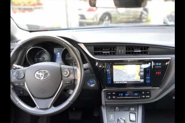 Toyota Auris 1.8 Hybrid Dynamic | Navigatie, Parkeercamera, Cruise control, Climate control, Bluetooth, Stuurbediening