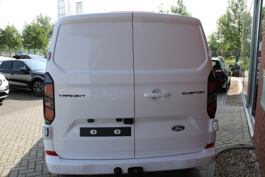 Ford Transit Custom 300 2.0 TDCI L2H1 Limited SCI | 136pk | Trekhaak | Climate control