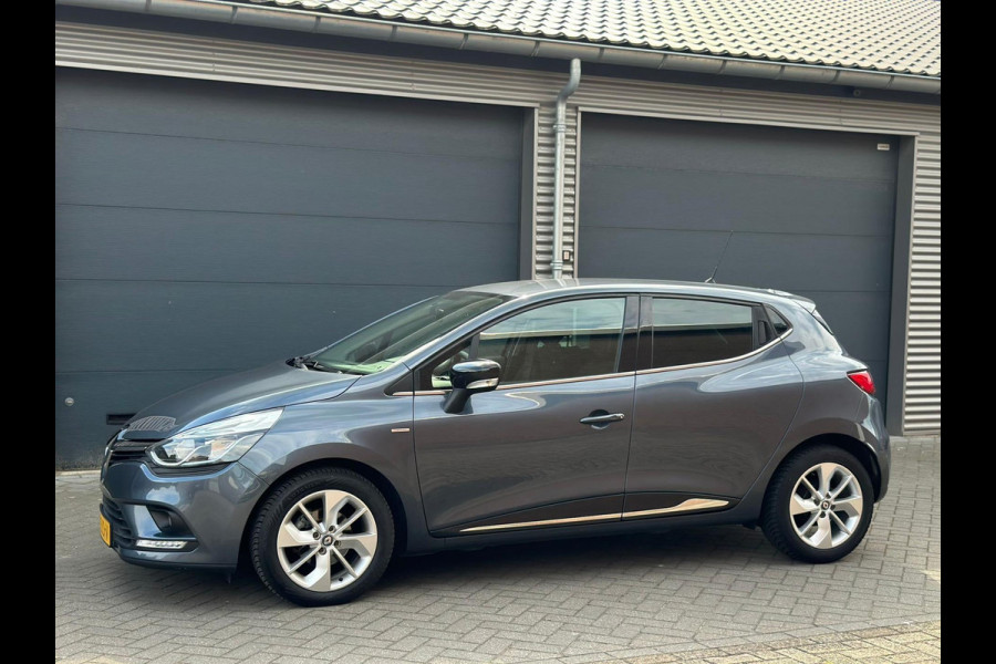 Renault Clio TCe LIMITED, LUXE UITVOERING, NEDERLANDSE AUTO MET NATIONALE AUTO PAS