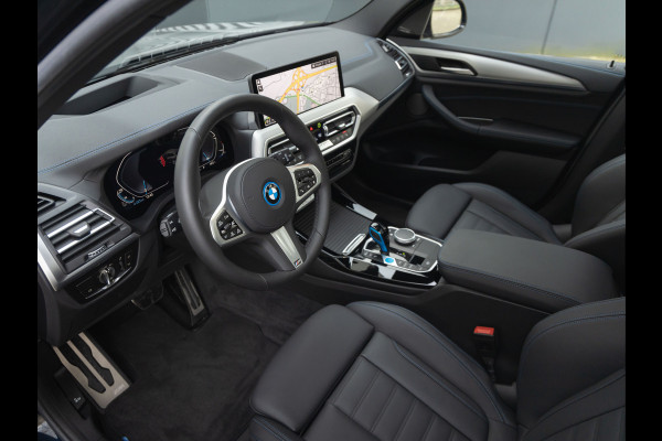 BMW iX3 Facelift - High Executive - Trekhaak - M-Sport