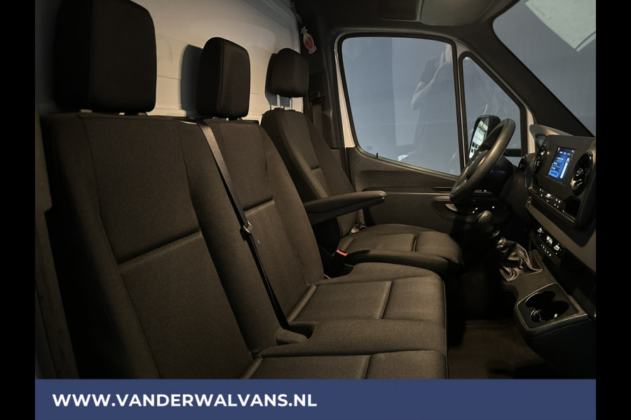 Mercedes-Benz Sprinter 317 CDI 170pk Bakwagen Laadklep Euro6 Airco | 990kg Laadvermogen | Camera Apple Carplay, Android Auto, Chauffeursstoel, Stoelverwarming, Bijrijdersbank