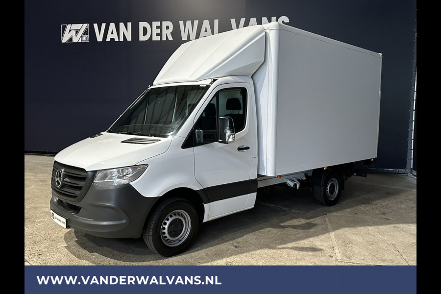 Mercedes-Benz Sprinter 317 CDI 170pk Bakwagen Laadklep Euro6 Airco | 990kg Laadvermogen | Camera Apple Carplay, Android Auto, Chauffeursstoel, Stoelverwarming, Bijrijdersbank