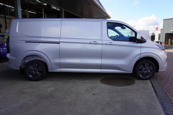 Ford Transit Custom 320L 2.0 TDCI 170PK L2H1 Limited Automaat Nr. V087 | Adap.Cruise | Airco | Navi | Camera