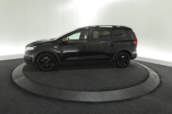 Dacia Jogger TCe 110 Extreme | 7 Zitplaatsen | Camera | Dodehoekdetectie | Apple Carplay