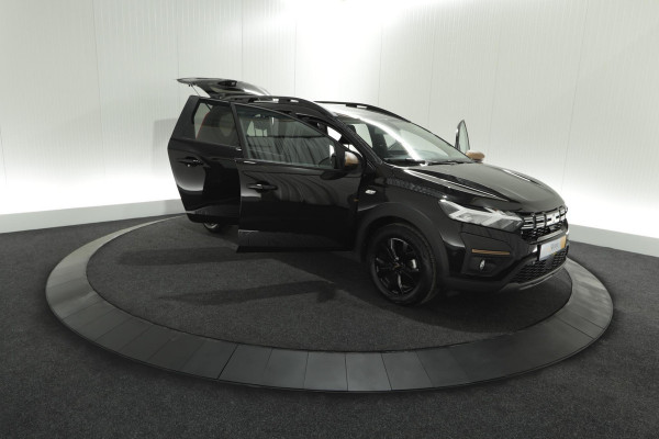 Dacia Jogger TCe 110 Extreme | 7 Zitplaatsen | Camera | Dodehoekdetectie | Apple Carplay