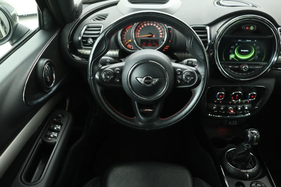 MINI Clubman 2.0 Cooper S Chili | Panoramadak | Adaptive Cruise | Head-up | Leder | Harman Kardon | Stoelverwarming | Park Assist