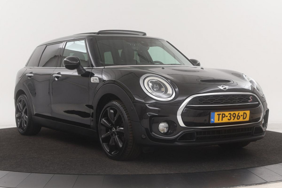 MINI Clubman 2.0 Cooper S Chili | Panoramadak | Adaptive Cruise | Head-up | Leder | Harman Kardon | Stoelverwarming | Park Assist