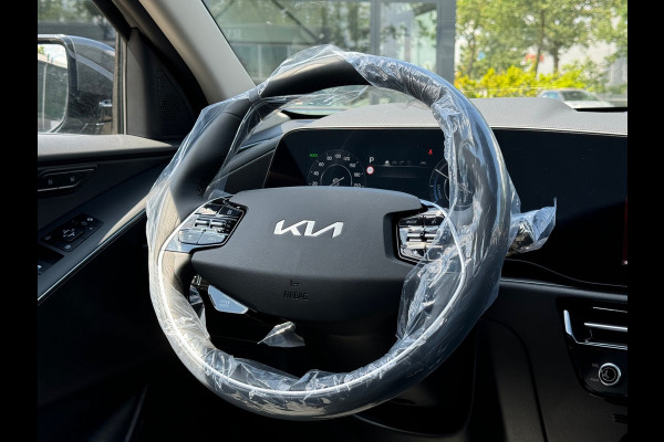Kia Niro EV Executiveline 64.kWh | NIEUWE AUTO! | *35.454 EX BTW | HARMAN KARDON | HEAD UP