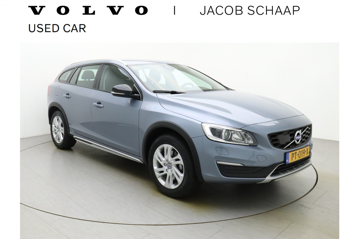 Volvo V60 Cross Country D3 150pk Automaat Polar+ / Elektr. Stoelen / Stuurw. en Stoelverwarming / Standkachel / DAB / Xenon / 17" / PDC Achter / Navigatie
