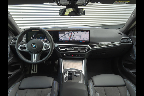 BMW 2 Serie Coupé 220i M-Sport - Widescreen - ACC - Hifi - 19 inch