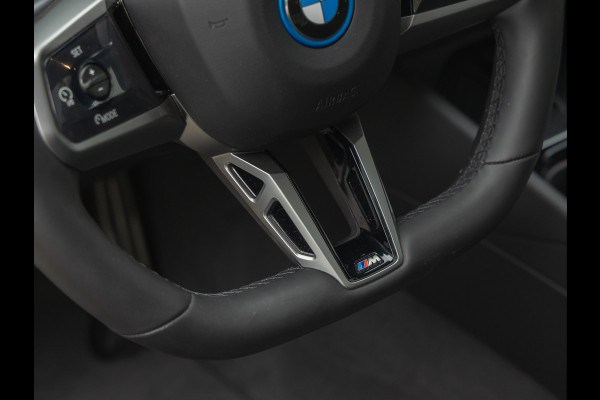 BMW 5 Serie 550e xDrive M-Sport Pro - Pano - Stoelventilatie - Carbon Exterieur - Harman Kardon