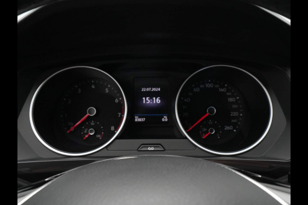 Volkswagen Tiguan 1.5 TSI 150pk Comfortline Business Navigatie Camera Stoelverwarming Acc 185
