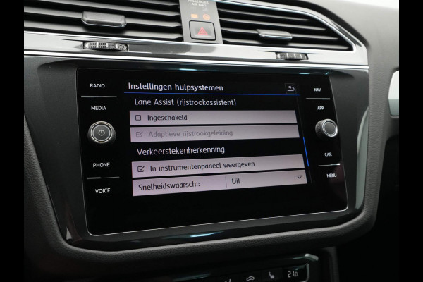 Volkswagen Tiguan 1.5 TSI 150pk Comfortline Business Navigatie Camera Stoelverwarming Acc 185