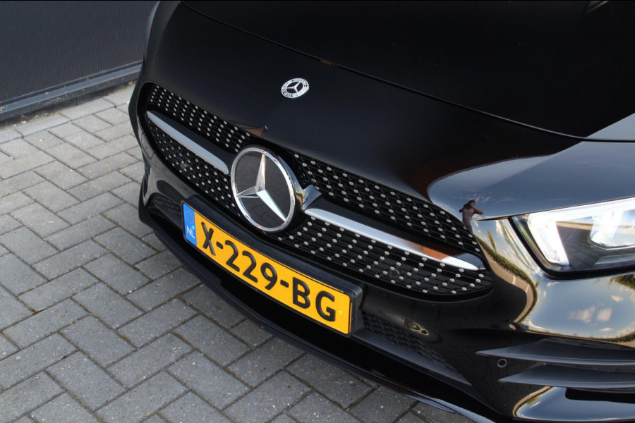 Mercedes-Benz A-Klasse 250 e AMG Line | Pano | Sfeerverlichting | Keyless