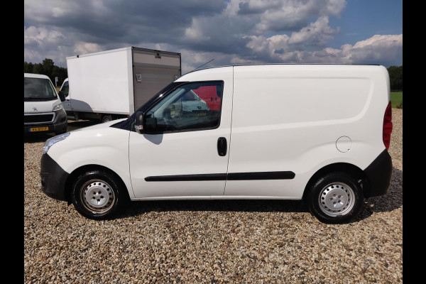 Opel Combo 1.3 CDTi L1H1 Edition 1e eig , Airco , Euro 6 , Lage km , nette bus