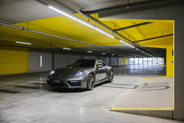 Porsche 911 3.0 Carrera 4 S Automaat | Sport Design pakket | Panoramadak | Sport-Chrono | Volledig Leder | Sportstoelen | BOSE | 20” Velgen |