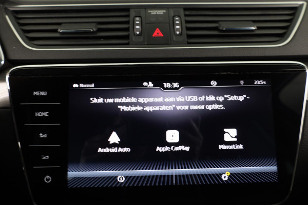 Škoda Superb Combi 1.4 TSI iV Business Edition Plus 218 pk Automaat (DSG) | Navigatie | Parkeersensoren | Achteruitrijcamera | Adaptieve cruise control | Stoelverwarming voor/achter |