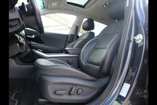 Kia e-Niro ExecutiveLine 64 kWh | Leder | Stoelverw. en ventilatie | Clima | Camera | Adapt. Cruise | DAB | Dodehoekdetectie |