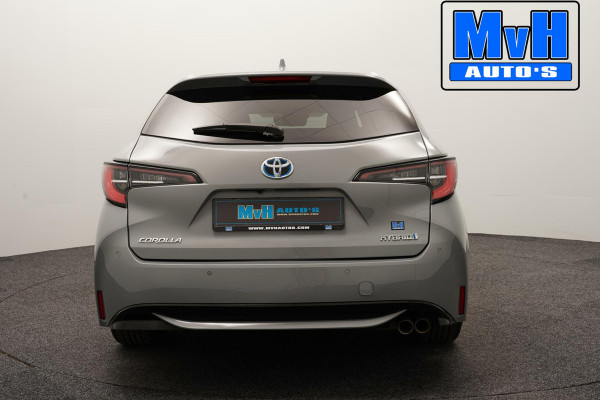 Toyota Corolla Touring Sports 2.0 Hybrid Business Sport Intro