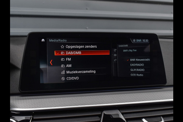 BMW 5 Serie 540i High Executive M-SPORT | HEAD UP | ACHTERUITRIJ CAMERA | STOEL- EN STUUR VERWARMING | HARMAN / KARDON AUDIO