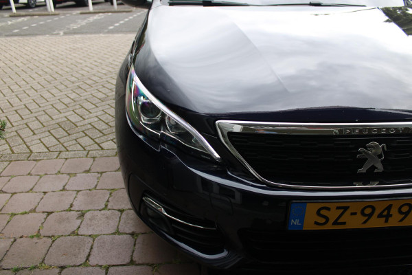 Peugeot 308 SW 1.2 110PK BLUE LEASE EXECUTIVE | NAVIGATIE 10" TOUCHSCREEN | APPLE CARPLAY/ANDROID AUTO | PANORAMA DAK | DAB+ RADIO | CLIMATE CONTROL | PARKEERSENSOREN VOOR EN ACHTER| LICHTMETALEN VELGEN | CRUISE CONTROL | REGEN/LICHT SENSOR |