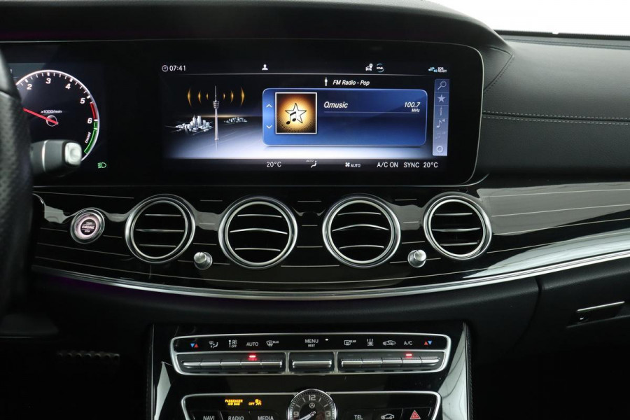 Mercedes-Benz E-Klasse 300de AMG Night | Designo | Panoramadak | Burmester | Nappaleder | Sfeerverlichting | Carplay | Adaptive Cruise