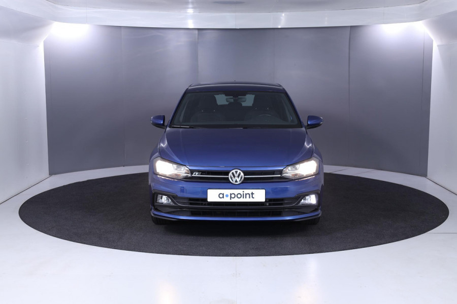 Volkswagen Polo 1.0 TSI Highline R-Line 95 pk | Navigatie | Parkeersensoren | Achteruitrijcamera | Adaptieve cruise control |