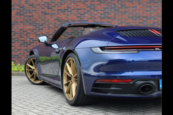 Porsche 911 Cabrio 3.0 Carrera S *Gentiaan*Chrono*Dealer.odh.*